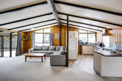 Photo of property in 8 Wiltshire Place, Tamatea, Napier, 4112