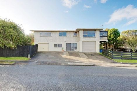 Photo of property in 76 Weatherly Road, Torbay, Auckland, 0630