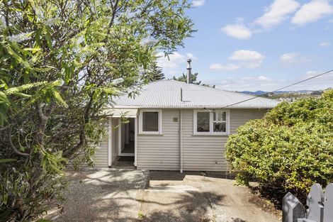 Photo of property in 37 Prospect Terrace, Johnsonville, Wellington, 6037