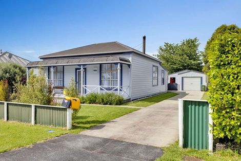 Photo of property in 13 Maire Street, Inglewood, 4330