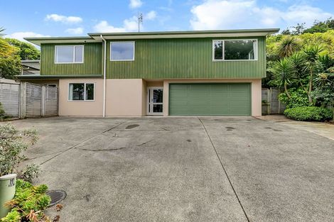 Photo of property in 63a Larsen Crescent, Tawa, Wellington, 5028