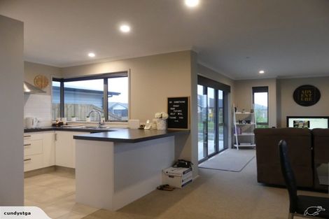 Photo of property in 39 Piata Street, Papamoa Beach, Papamoa, 3118