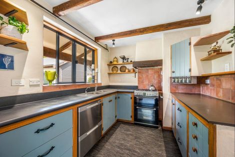 Photo of property in 6 Meadowbrook Place, Wanaka, 9305