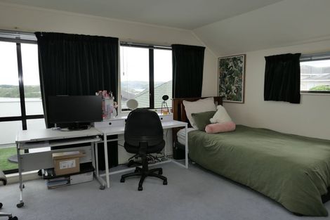 Photo of property in 41 Halladale Road, Papakowhai, Porirua, 5024