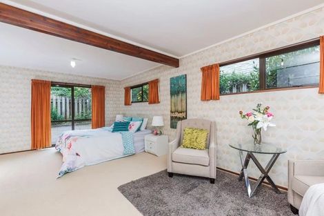 Photo of property in 2/7 Waterloo Road, Milford, Auckland, 0620