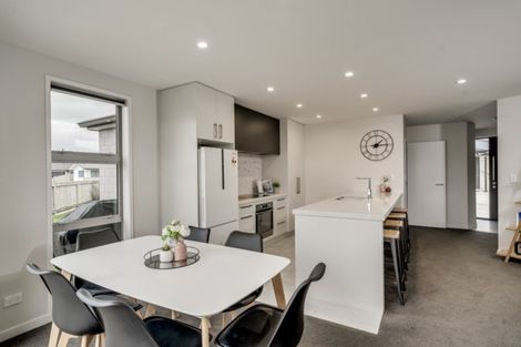 Photo of property in 2 Teachers Court, Papamoa Beach, Papamoa, 3118