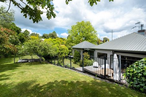 Photo of property in 13 Muritai Crescent, Havelock North, 4130