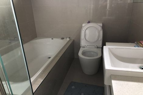 Photo of property in 17a Wyoming Avenue, Murrays Bay, Auckland, 0630