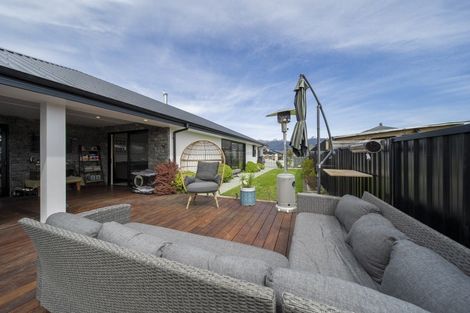 Photo of property in 10 Orbell Crescent, Te Anau, 9679