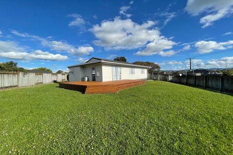 Photo of property in 31 Lydia Place, Kelvin Grove, Palmerston North, 4414