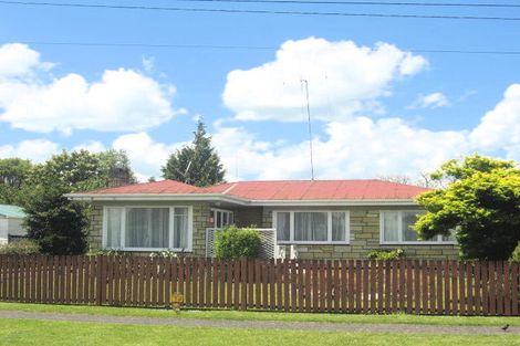 Photo of property in 23 Weld Street, Cambridge, 3434