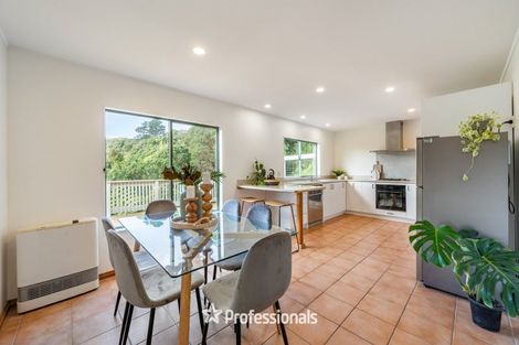 Photo of property in 16 Haast Close, Kelson, Lower Hutt, 5010