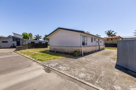 Photo of property in 37 Elliott Street, Taradale, Napier, 4112
