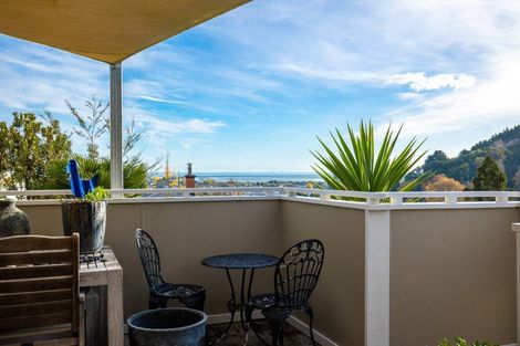 Photo of property in 50a Cleveland Terrace, Nelson, 7010