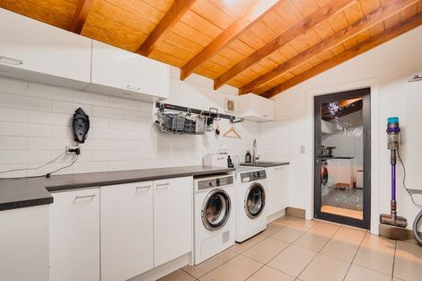 Photo of property in 170 Oyster Point Road, Kaukapakapa, Warkworth, 0984