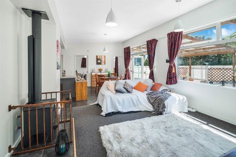 Photo of property in 38a Collins Avenue, Tawa, Wellington, 5028