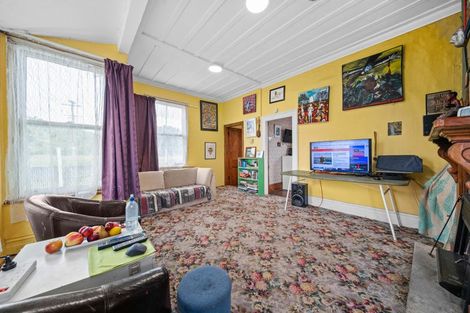 Photo of property in 1 Castle Hill Road, Alfredton, Eketahuna, 4996