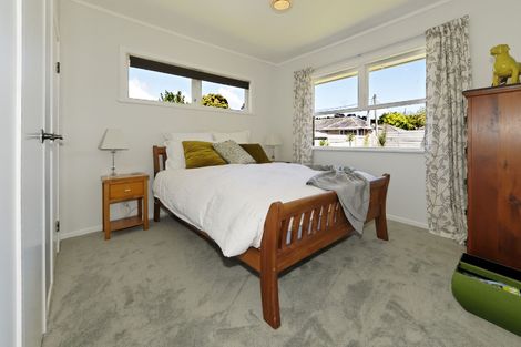 Photo of property in 45 Stottholm Road, Titirangi, Auckland, 0604