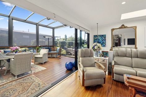 Photo of property in 9 Gillies Avenue, Taupo, 3330
