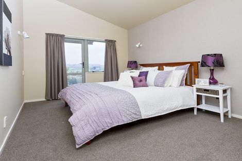 Photo of property in 7 Wades Road, Whitford, Howick, 2571