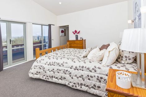 Photo of property in 7 Wades Road, Whitford, Howick, 2571