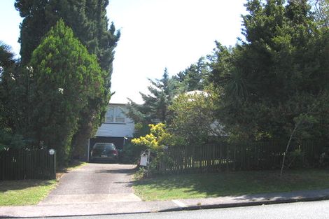 Photo of property in 20 Bentley Avenue, Glenfield, Auckland, 0629