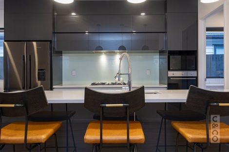 Photo of property in 29 Lumbarda Drive, Kumeu, 0810