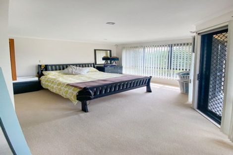Photo of property in 9 Trimaran Drive, Gulf Harbour, Whangaparaoa, 0930
