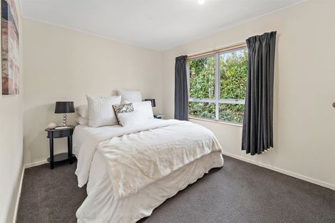 Photo of property in 53 Elliston Crescent, Stanmore Bay, Whangaparaoa, 0932