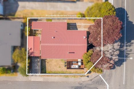 Photo of property in 57 Mazengarb Road, Paraparaumu Beach, Paraparaumu, 5032