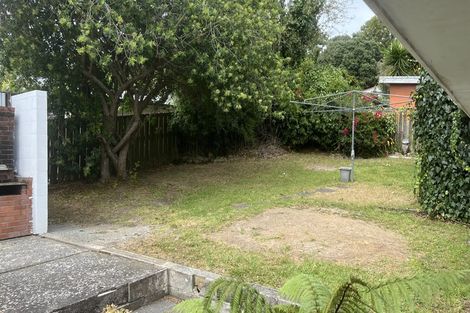 Photo of property in 64 Awaruku Road, Torbay, Auckland, 0630