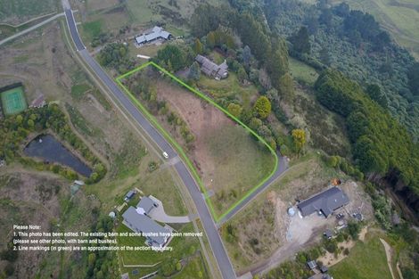 Photo of property in 142 Highland Drive, Acacia Bay, Taupo, 3385