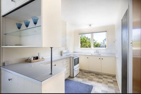 Photo of property in 16b Te Mete Terrace, Merrilands, New Plymouth, 4312