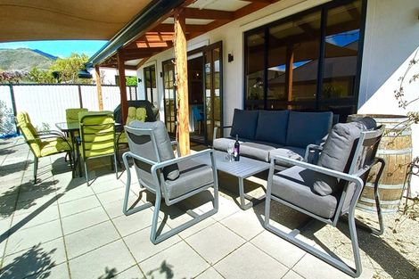 Photo of property in 73b Molyneux Avenue, Cromwell, 9310