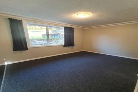 Photo of property in 467 Kaikorai Valley Road, Bradford, Dunedin, 9011