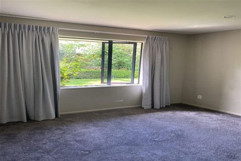 Photo of property in 10 Providence Place, Redwood, Christchurch, 8051
