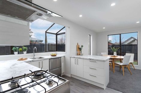 Photo of property in 16 Karnak Crescent, Russley, Christchurch, 8042