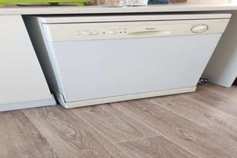 Photo of property in 50 Odlin Crescent, Nawton, Hamilton, 3200