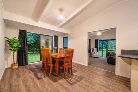 Photo of property in 490f Main Road North, Timberlea, Upper Hutt, 5018