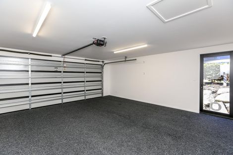 Photo of property in 25 Kotare Drive, Waiwhakaiho, New Plymouth, 4312