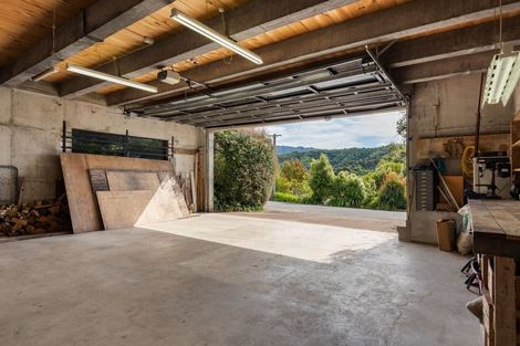 Photo of property in 97 Milton Terrace, Picton, 7220