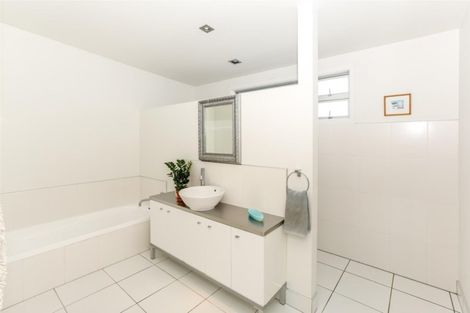 Photo of property in 340 Smart Road, Hillsborough, New Plymouth, 4372