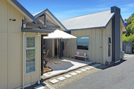 Photo of property in 8 Ohiwa Cove Rise, Waiotahe, Opotiki, 3198