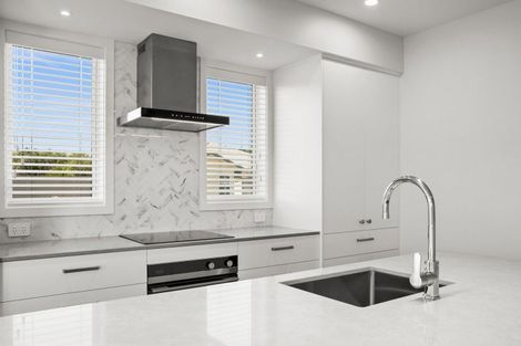 Photo of property in 19 George Yee Place, Taradale, Napier, 4112