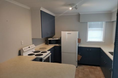 Photo of property in 10 Ellesmere Crescent, Highbury, Palmerston North, 4412