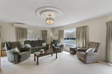 Photo of property in 3 Longford Court, Forest Lake, Hamilton, 3200