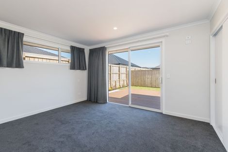 Photo of property in 16 Tarn Close, Richmond, 7020