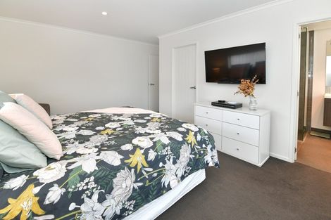 Photo of property in 119 Alec Craig Way, Gulf Harbour, Whangaparaoa, 0930