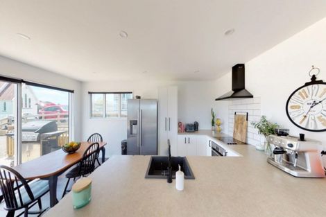 Photo of property in 32 Oxford Street, Whakapirau, Maungaturoto, 0583