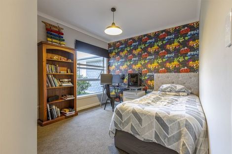 Photo of property in 86a James Line, Kelvin Grove, Palmerston North, 4414